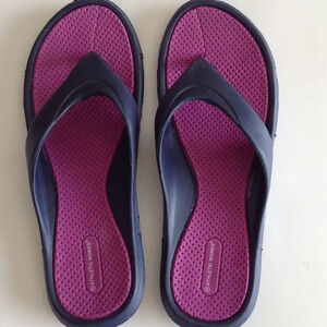 Athletic Works Women's Sandals Flip Flops Size 8 Sports Swimming Water Shoes